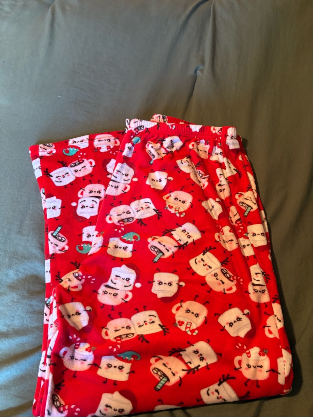 Women’s Red Holiday Marshmallow Fleece Pajama Pants